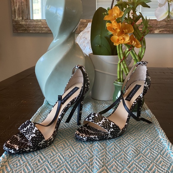 Steve Madden Heels Size US 10 - Picture 4 of 7